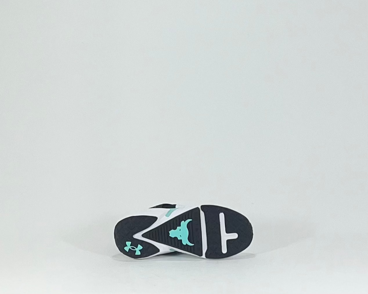 UNDER ARMOUR HOVR BOTA