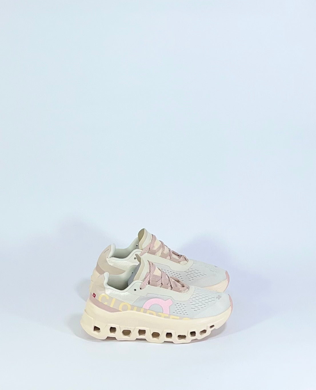 ON CLOUD MONSTER