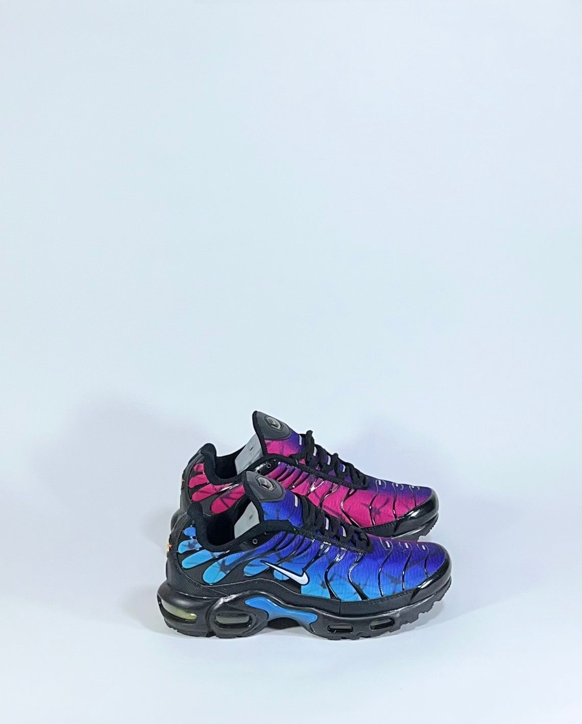 NIKE AIR MAX TN PLUS