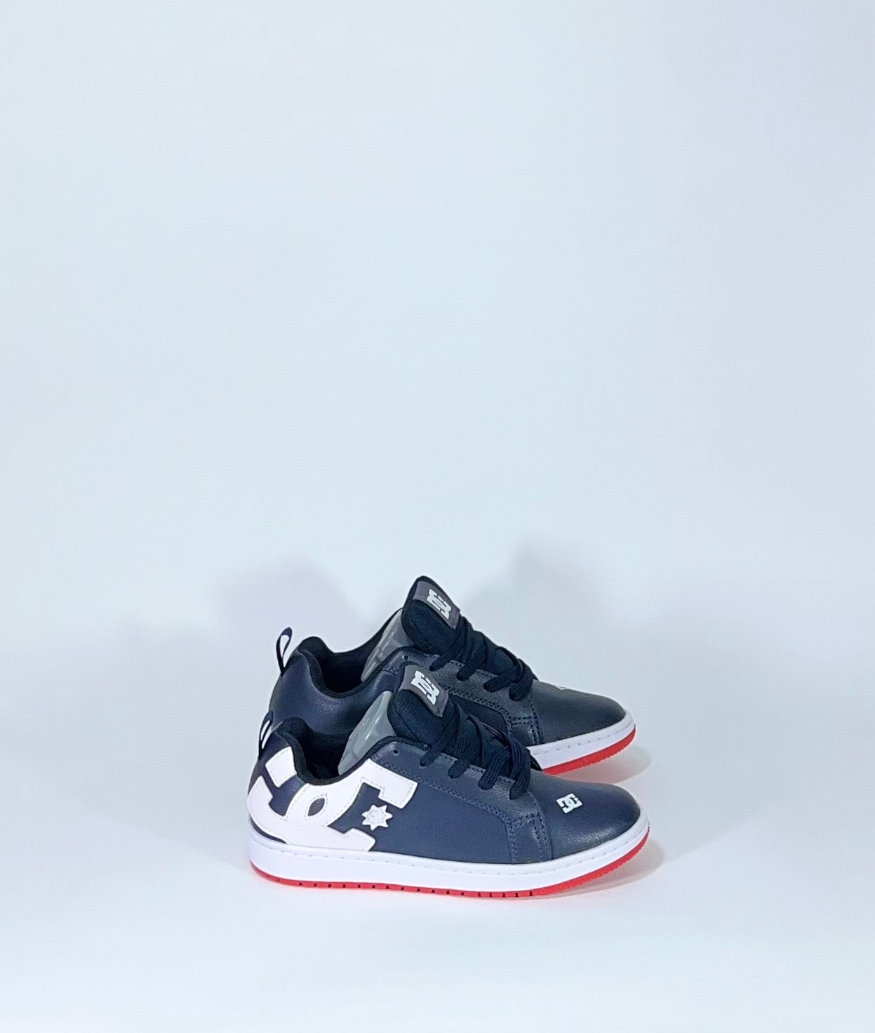 DC SHOES