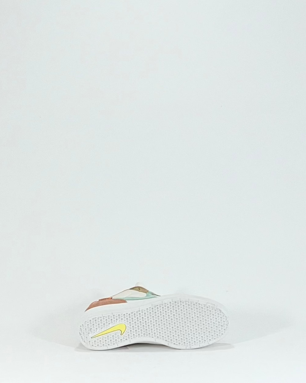 NIKE SB FORCE 58