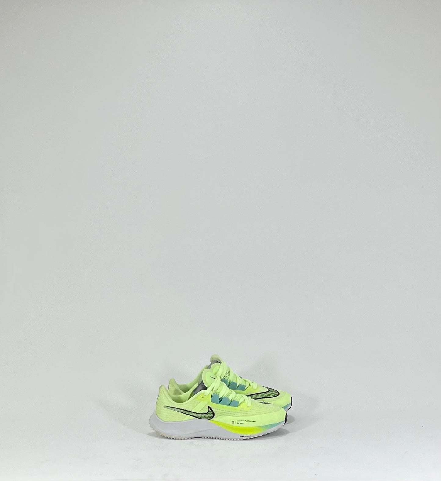 NIKE ZOOM FLY