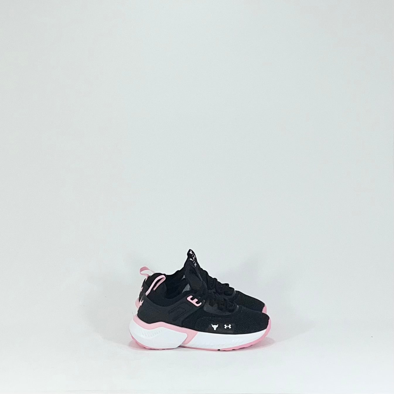UNDER ARMOUR HOVR BOTA