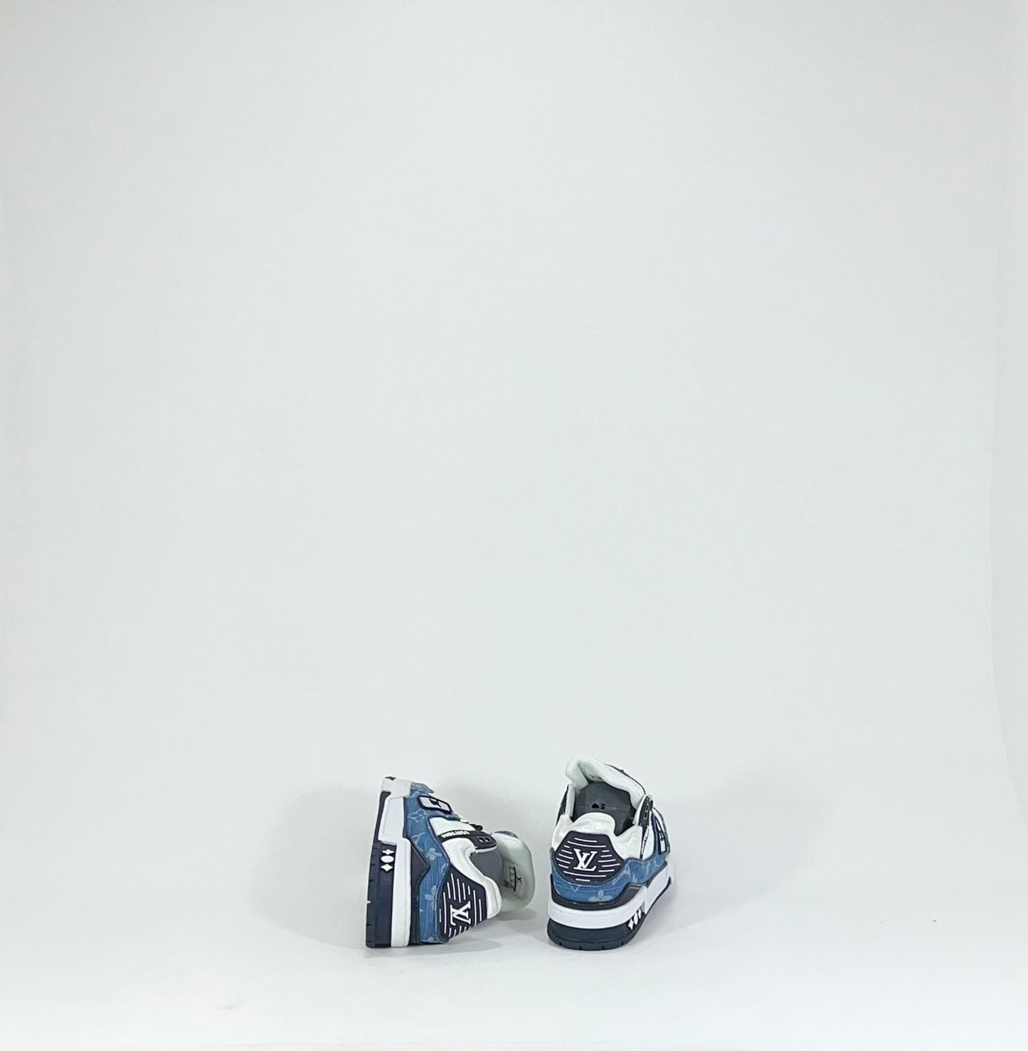LOUIS VUITTON TRAINERS