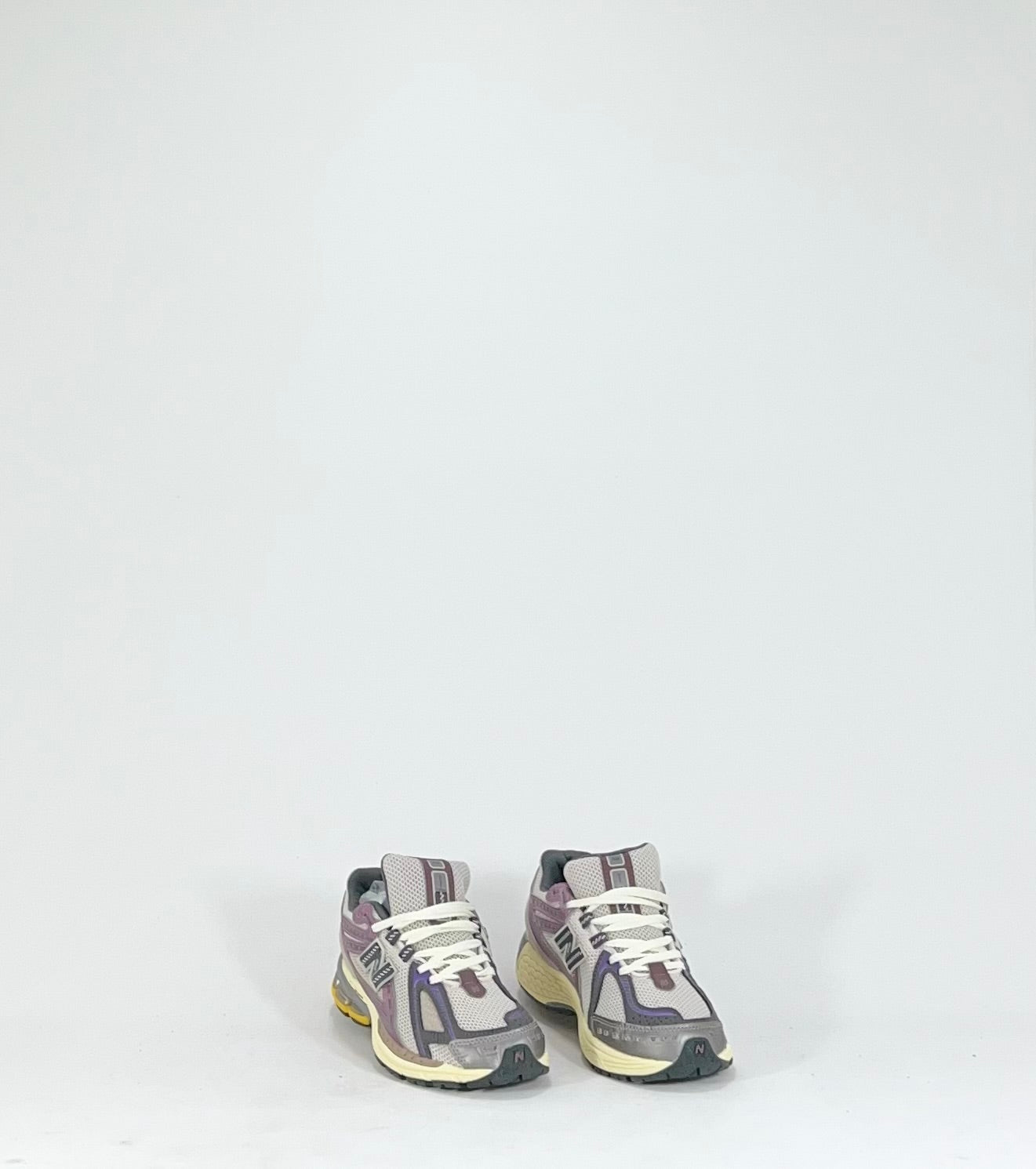 NEW BALANCE 1906