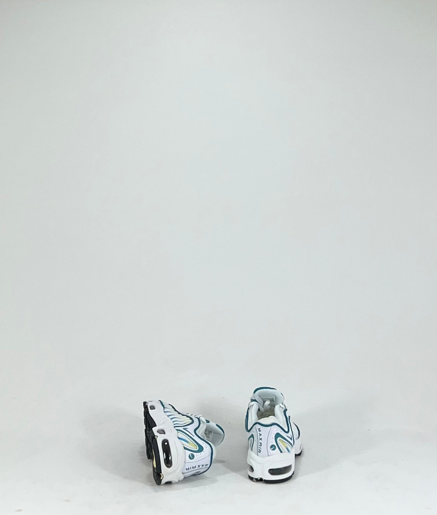 NIKE TAILWIND