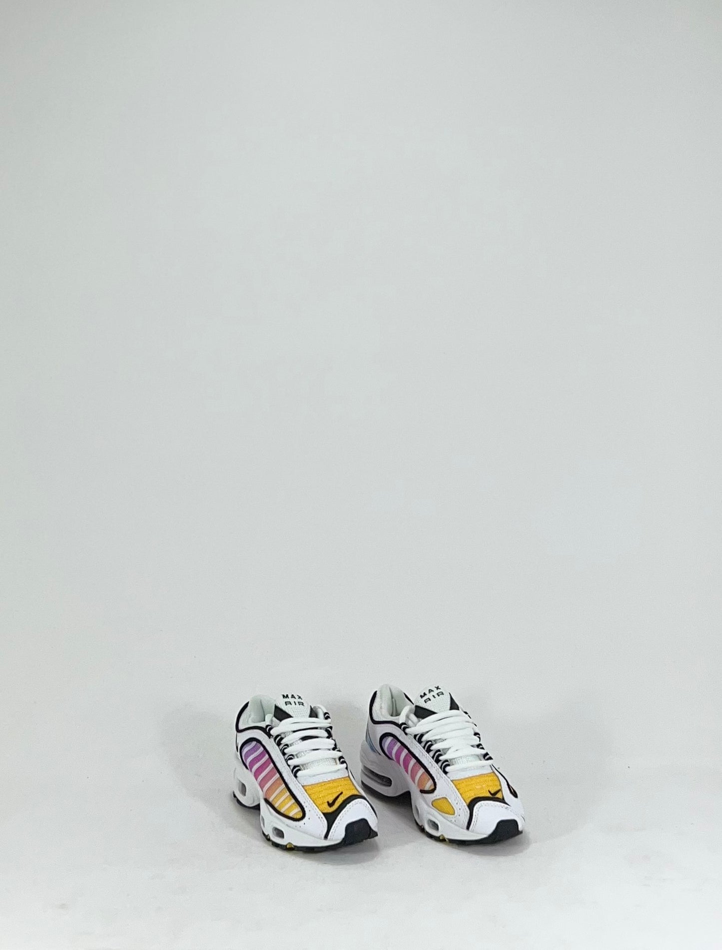 NIKE TAILWIND