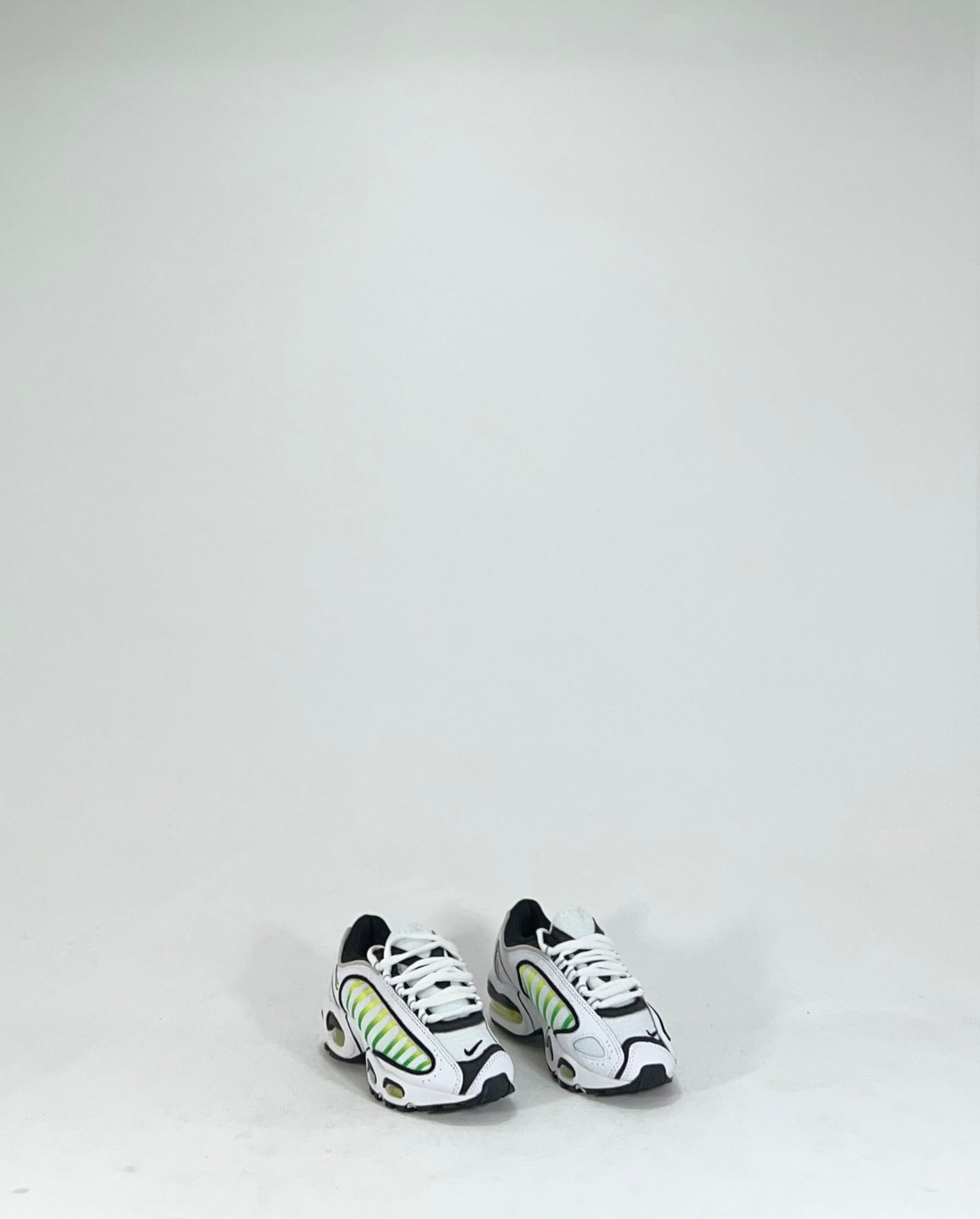 NIKE TAILWIND