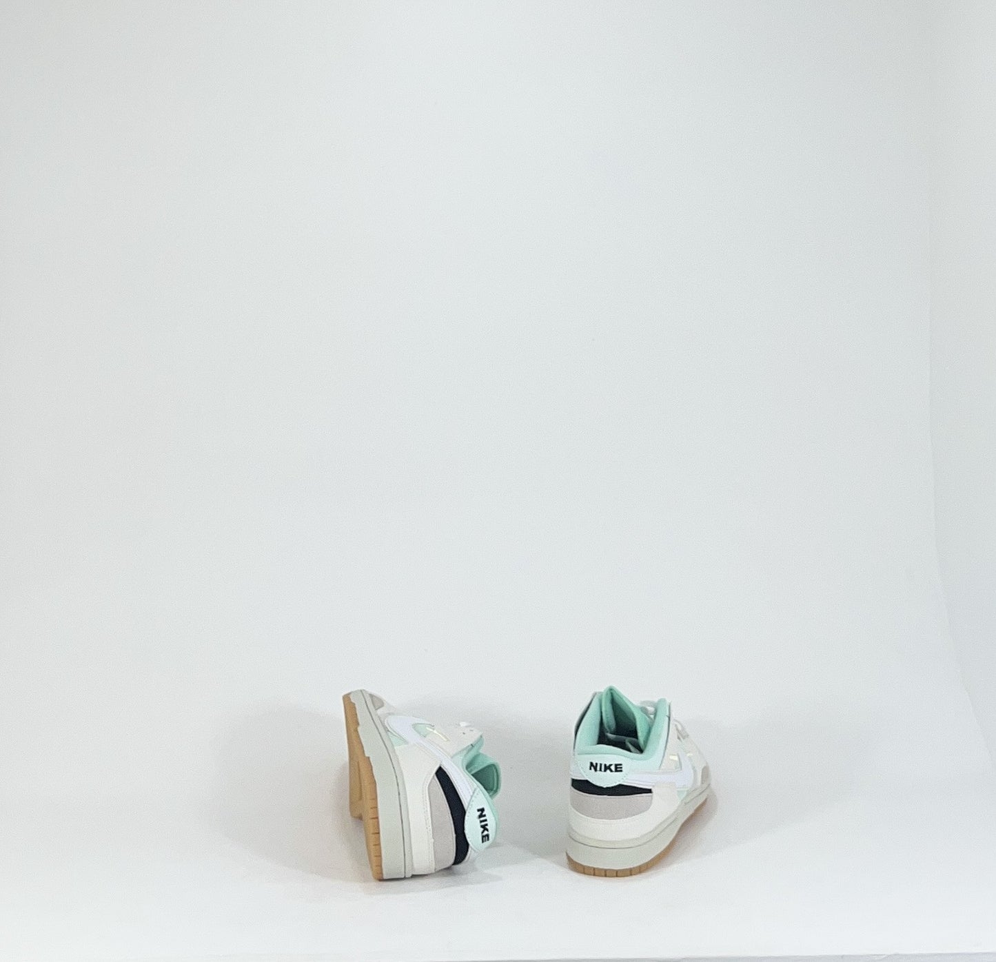 NIKE SB DUNK