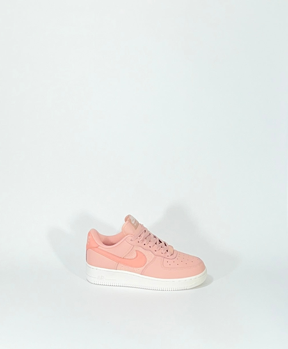 NIKE FOR ONE