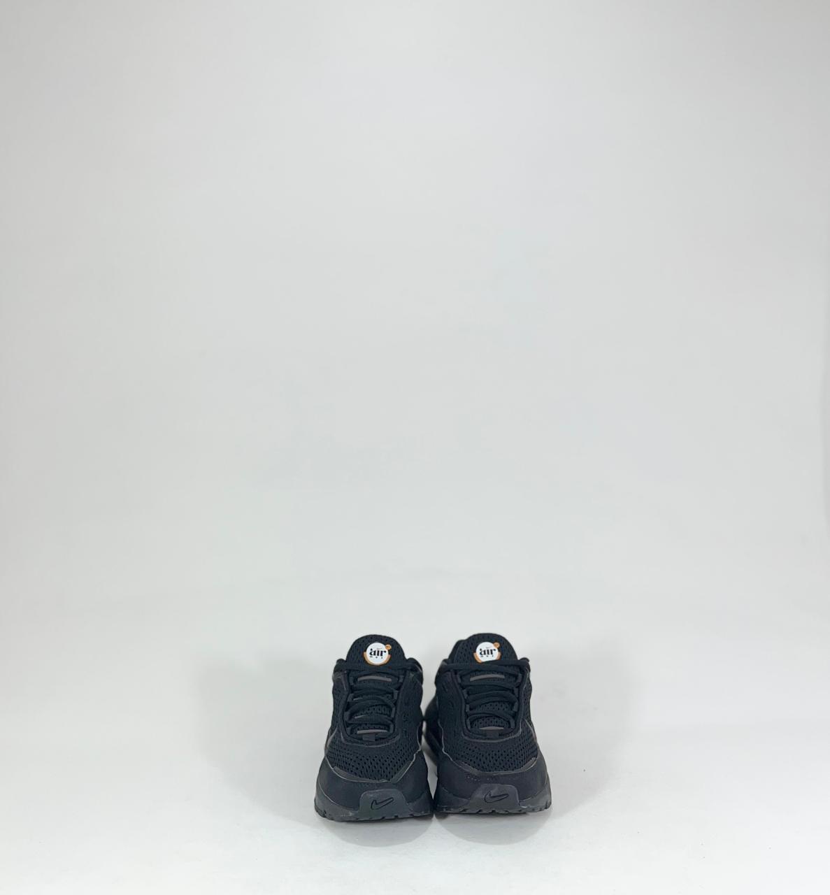 NIKE AIR MAX PULSE