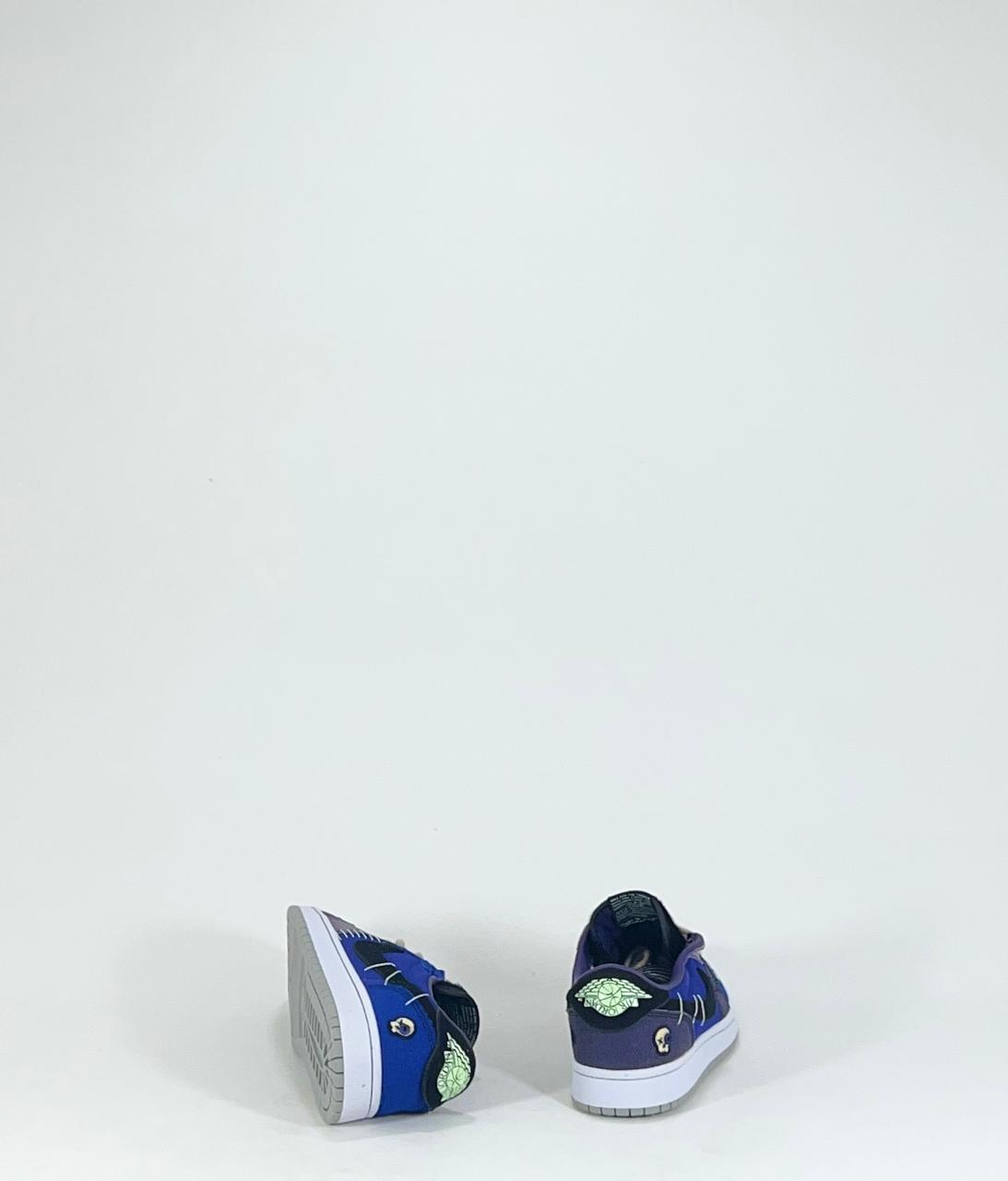NIKE SB DUNK