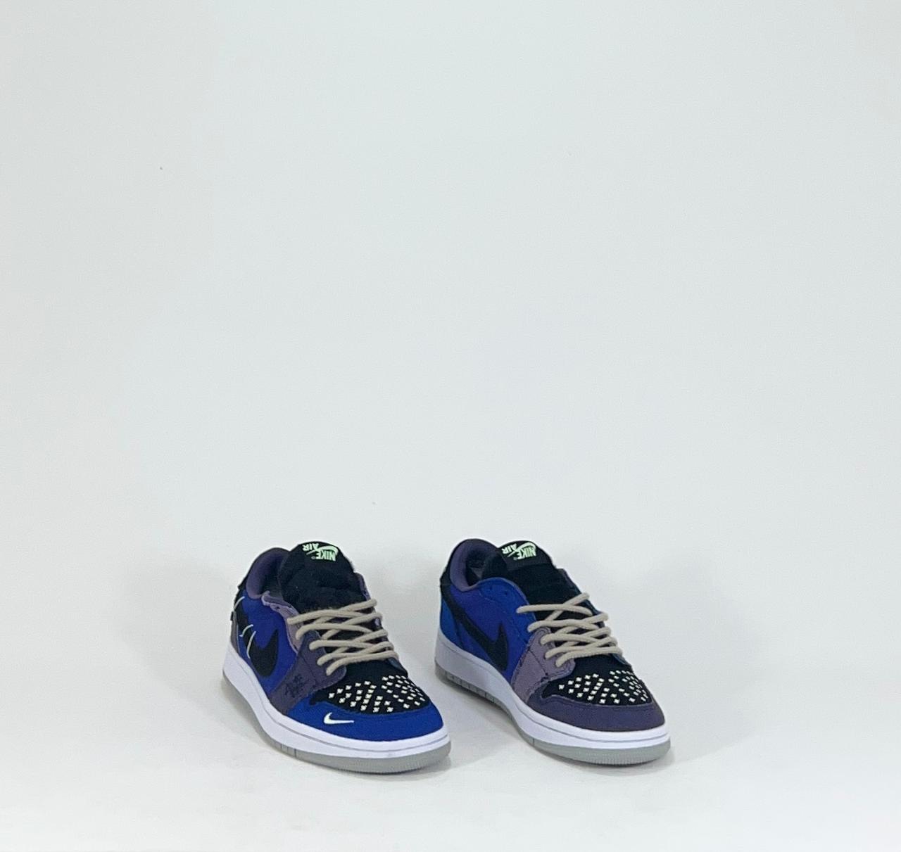 NIKE SB DUNK