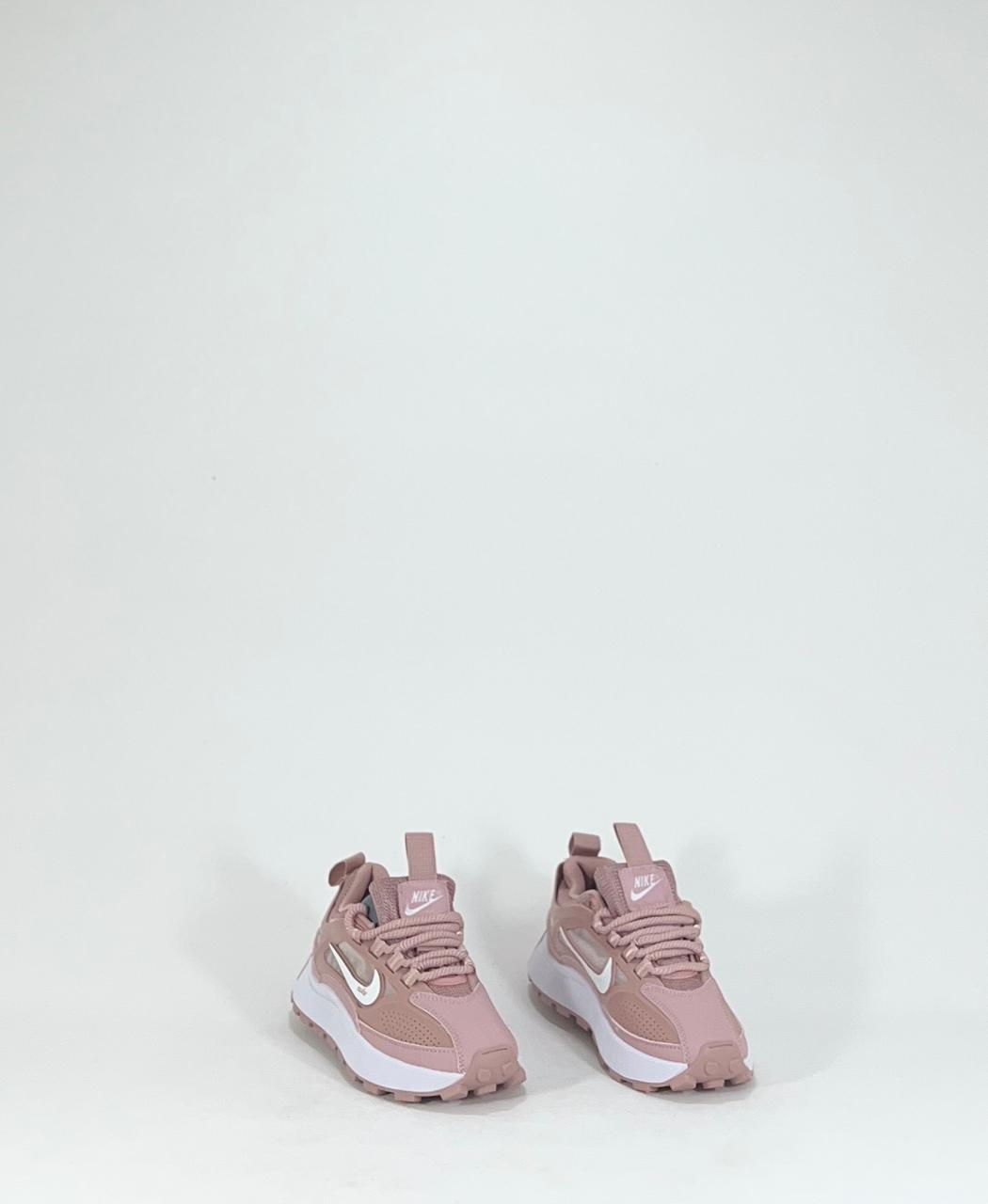 NIKE BALLEILI