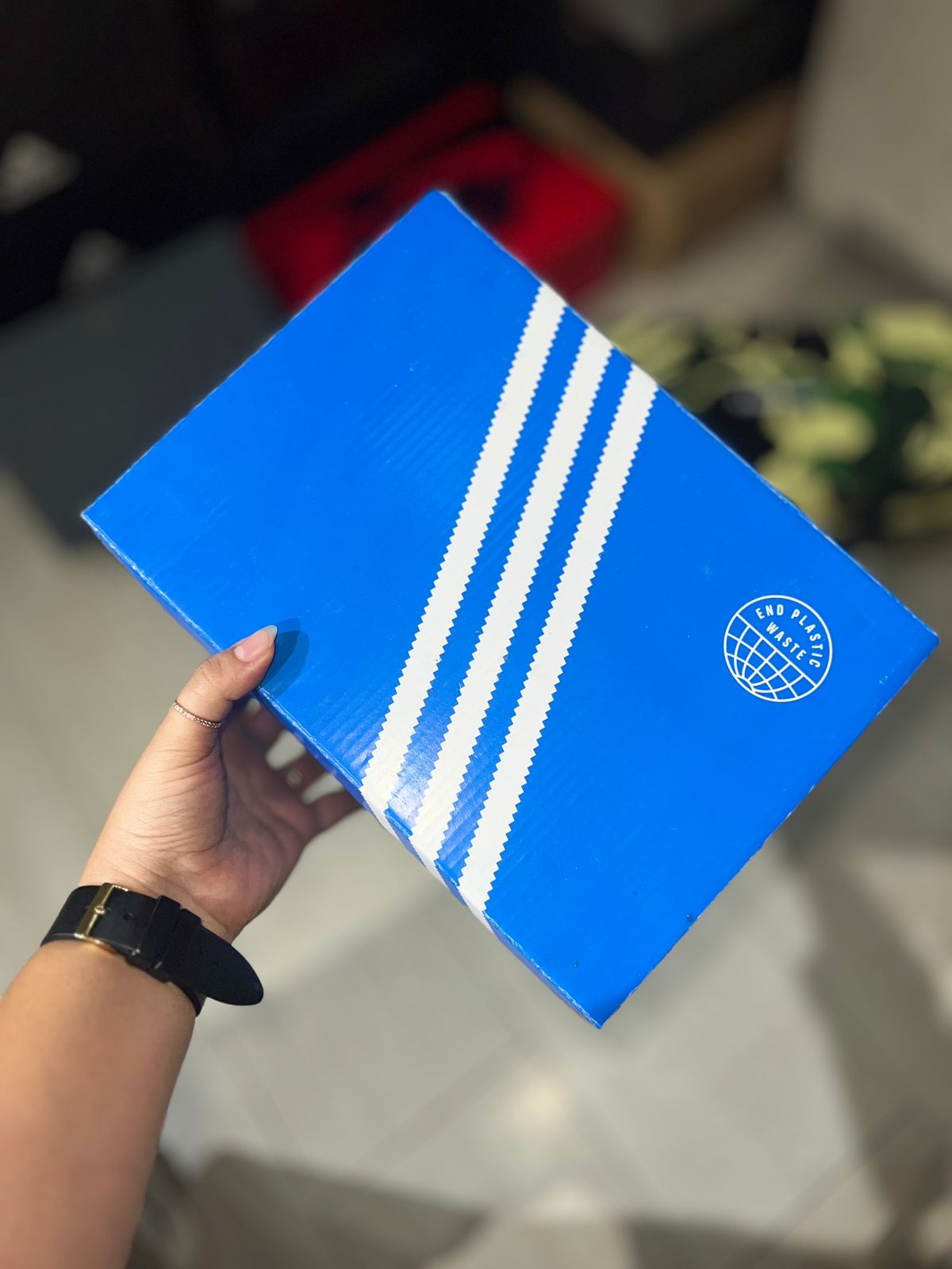 CAJA DE PRESENTACION ADIDAS