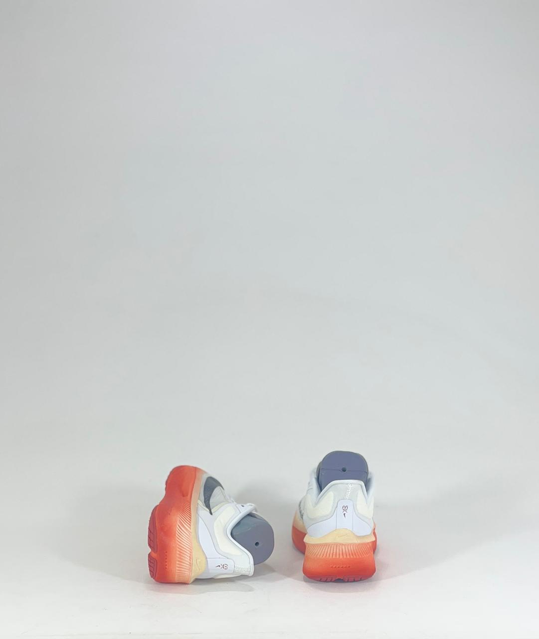 NIKE ZOOM FLY 6