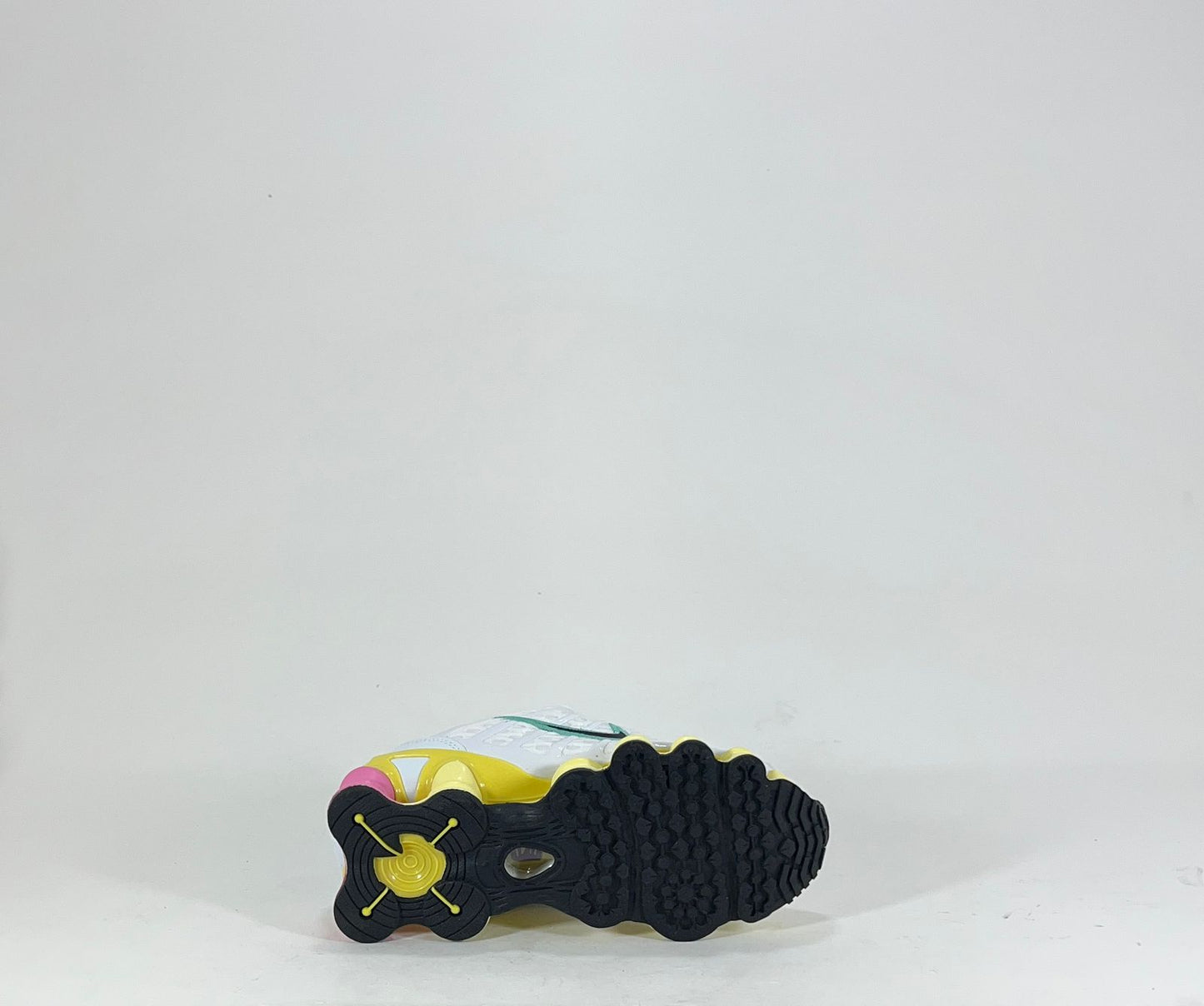 NIKE SHOX