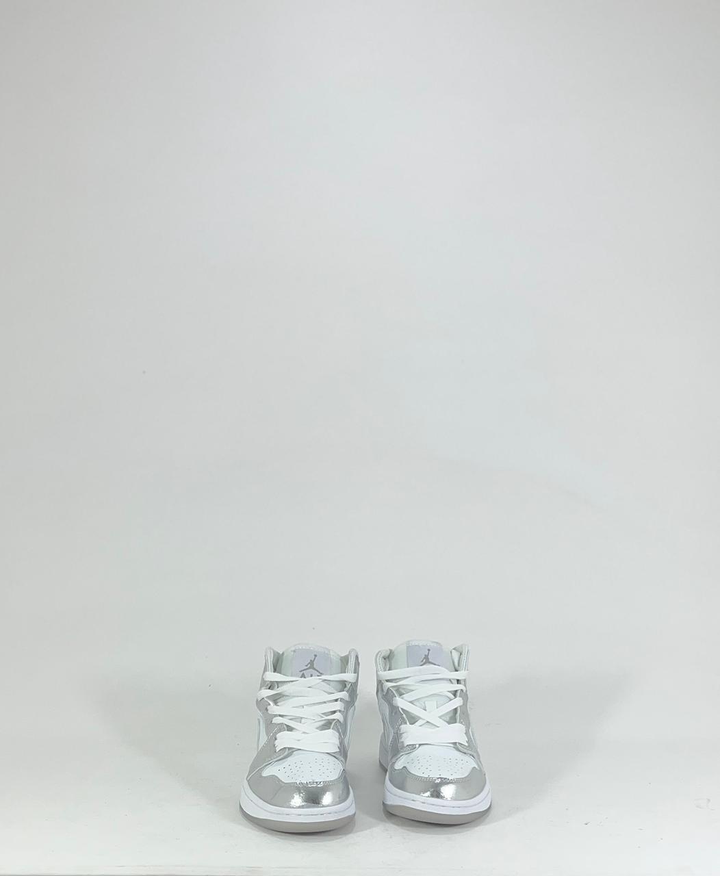 JORDAN RETRO 1 HIGH