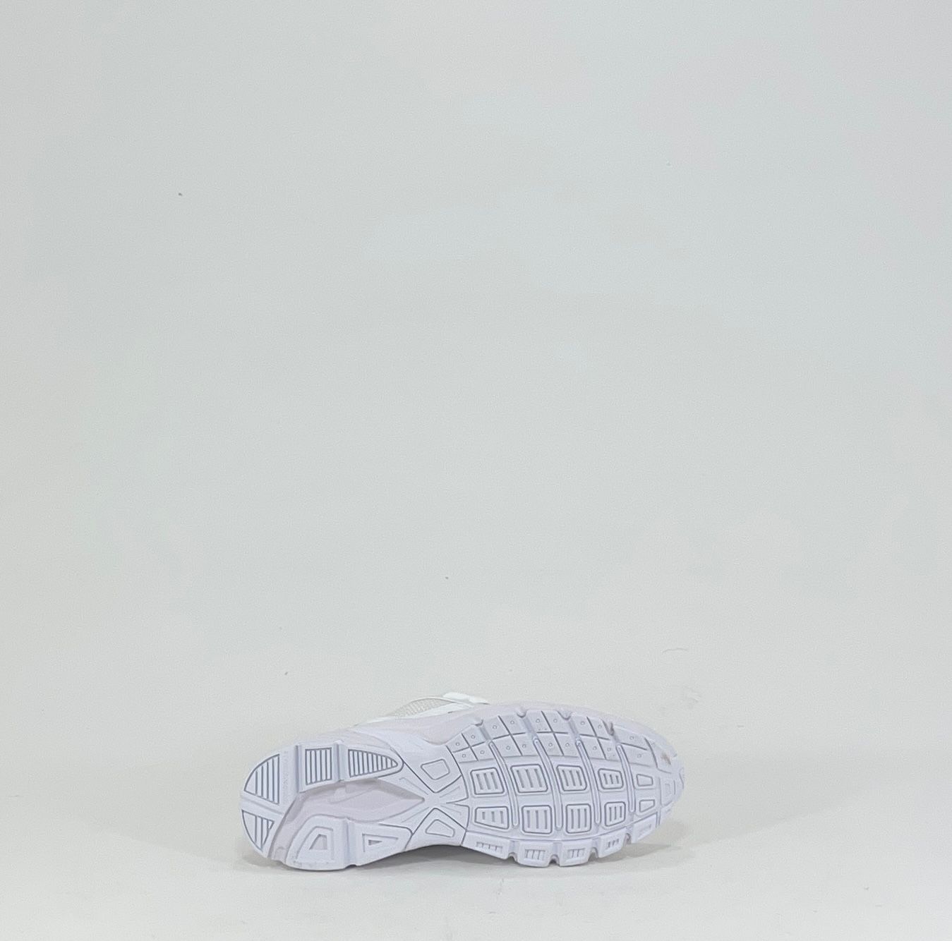 NIKE INITIATOR