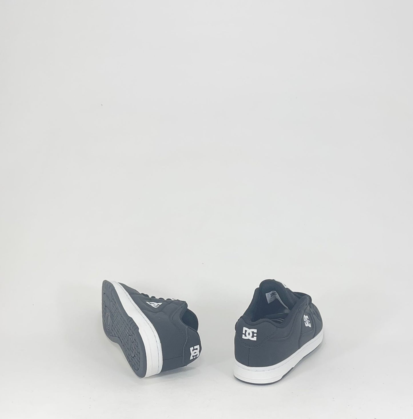 DC SHOES SKATE