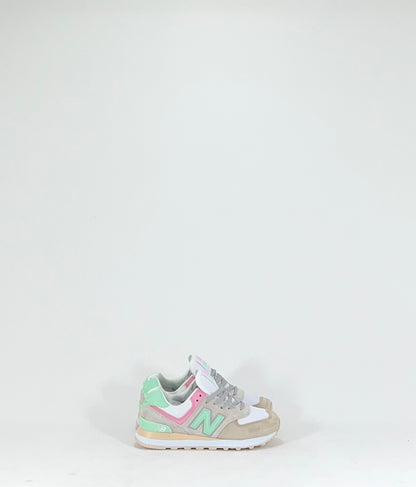 NEW BALANCE 574