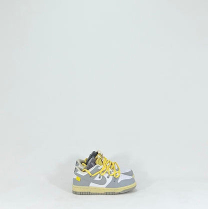 SB DUNK LOW OFF WITHE