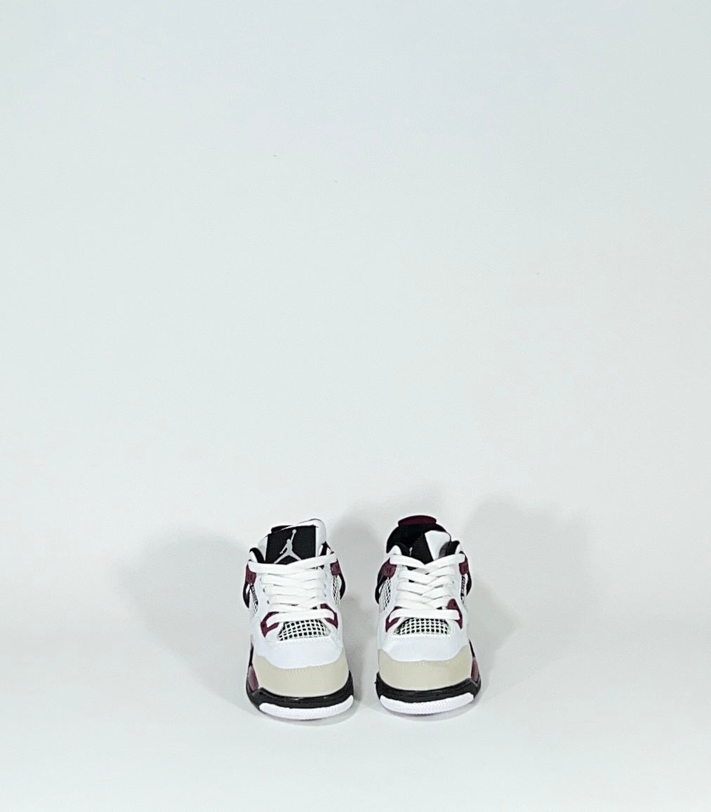 JORDAN RETRO 4