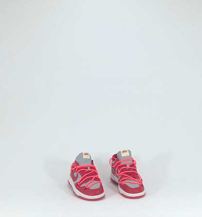NIKE SB DUNK LOW X OFF WITHE