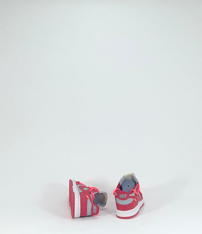 NIKE SB DUNK LOW X OFF WITHE