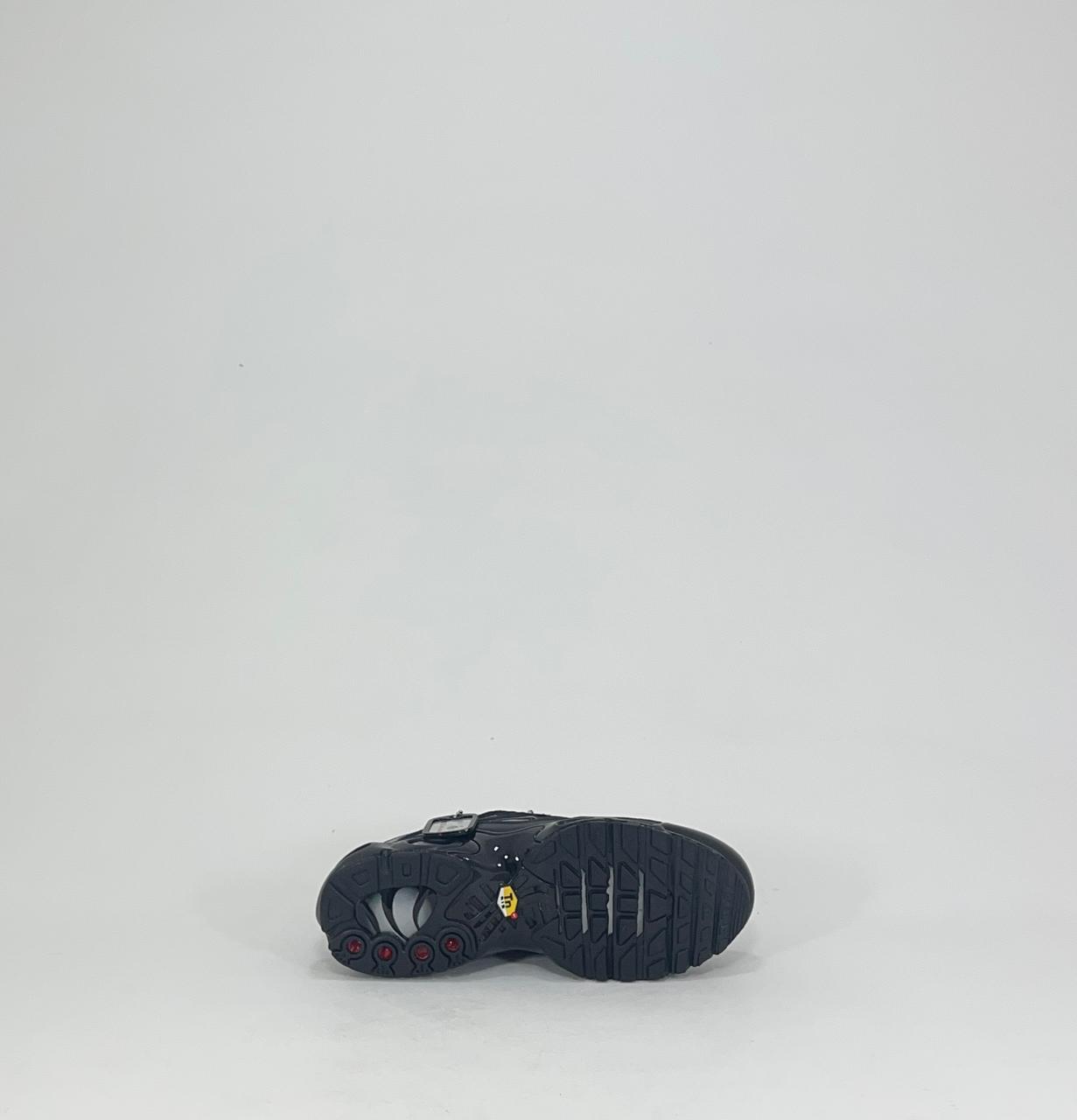 NIKE AIR MAX TN PLUS