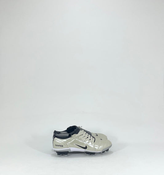 NIKE TOTAL 90 CON TACHES