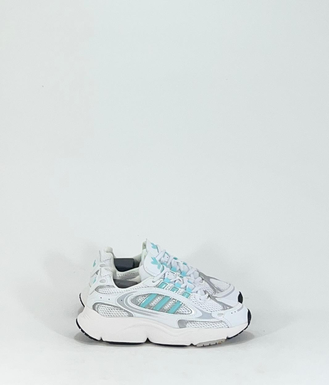 ADIDAS OZWEEGO