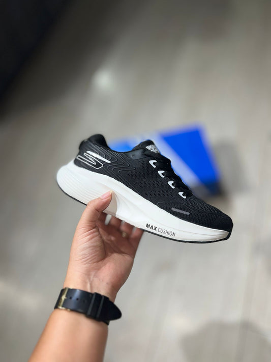 SKECHERS SK MAX