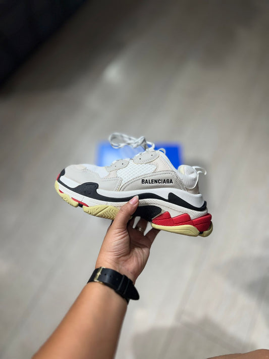 BALENCIAGA TRIPLE S