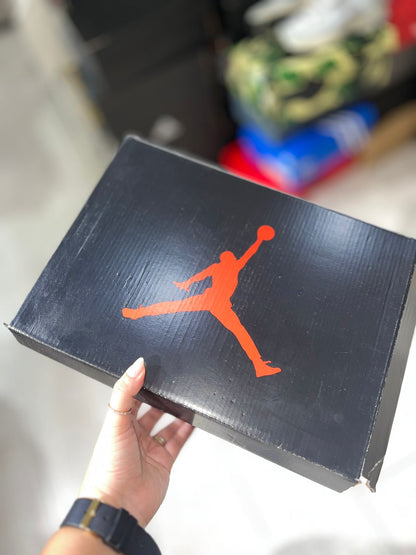 CAJA DE PRESENTACION JORDAN