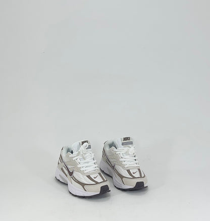 NIKE INITIATOR