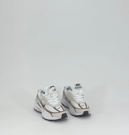 NIKE INITIATOR