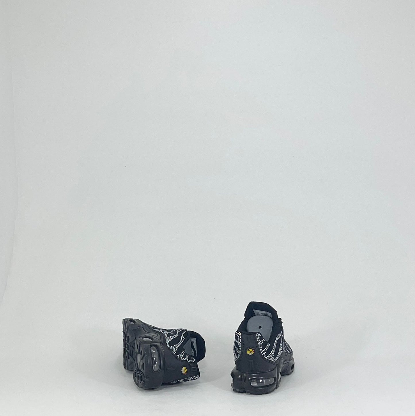 NIKE AIR MAX TN PLUS