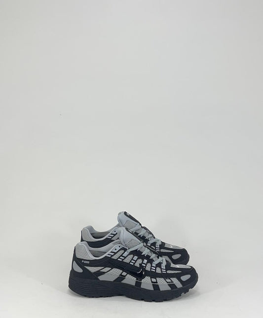 NIKE P - 6000