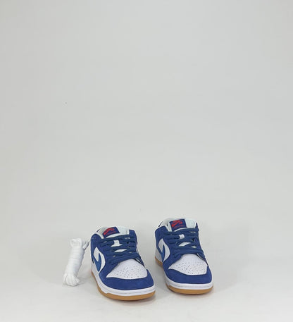 NIKE SB DUNK LOW