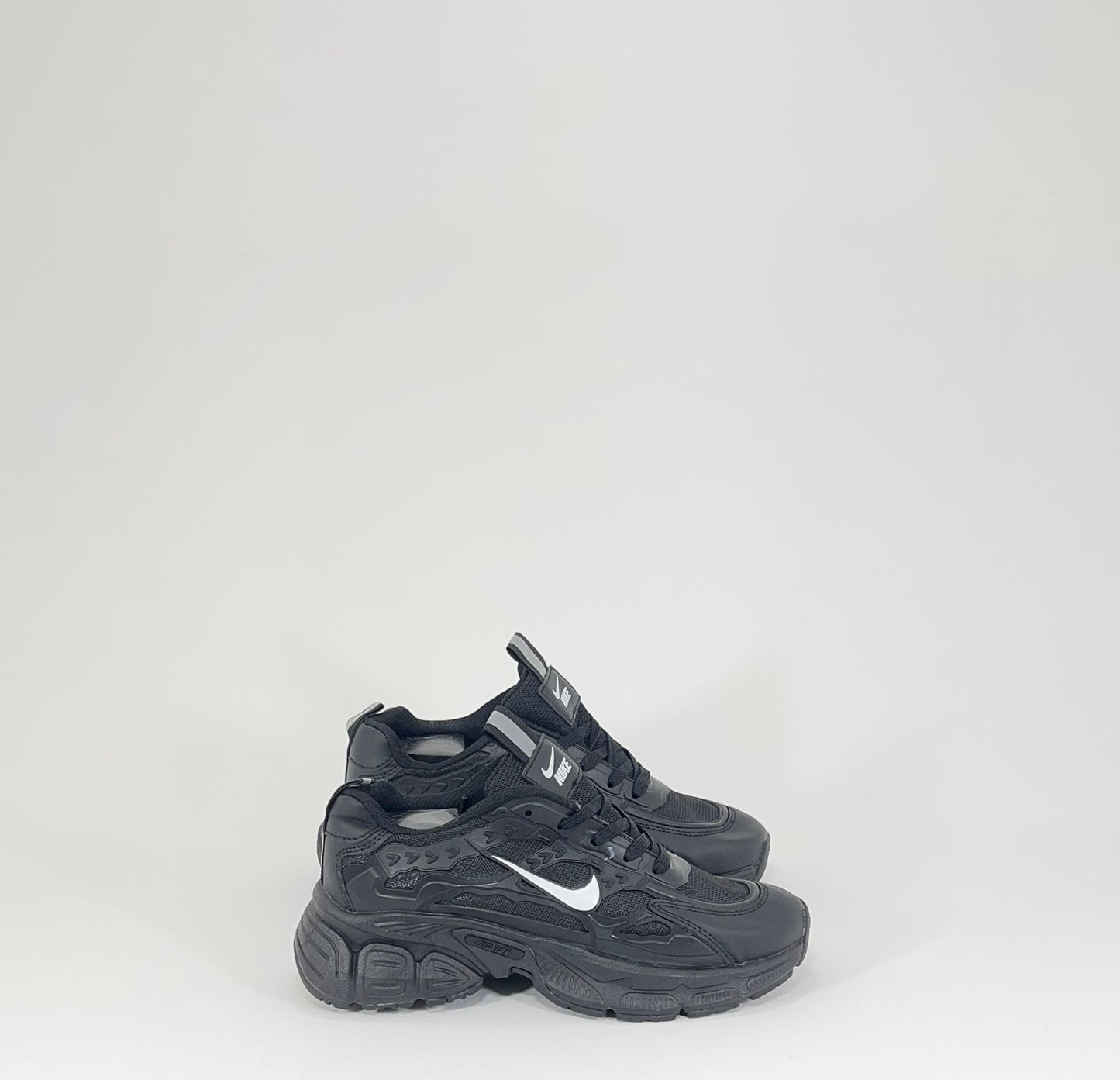 NIKE CUSHLON SKATE