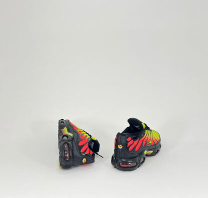 NIKE AIR MAX TN PLUS