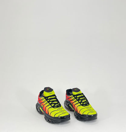 NIKE AIR MAX TN PLUS