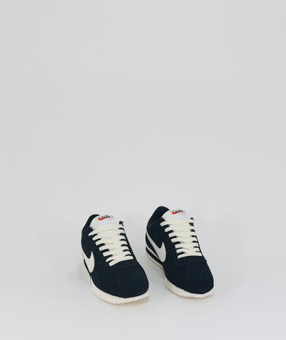 NIKE CORTEZ