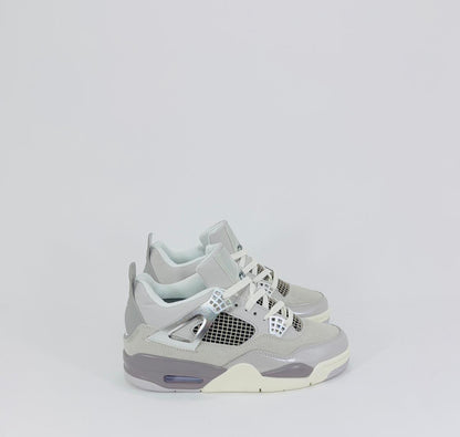 JORDAN RETRO 4